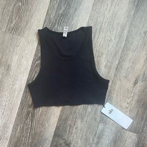 NWT Alo Yoga Ribbed Vibe tank